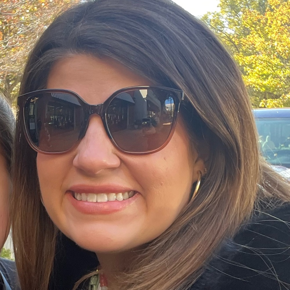 Meet your Posher, Caroline